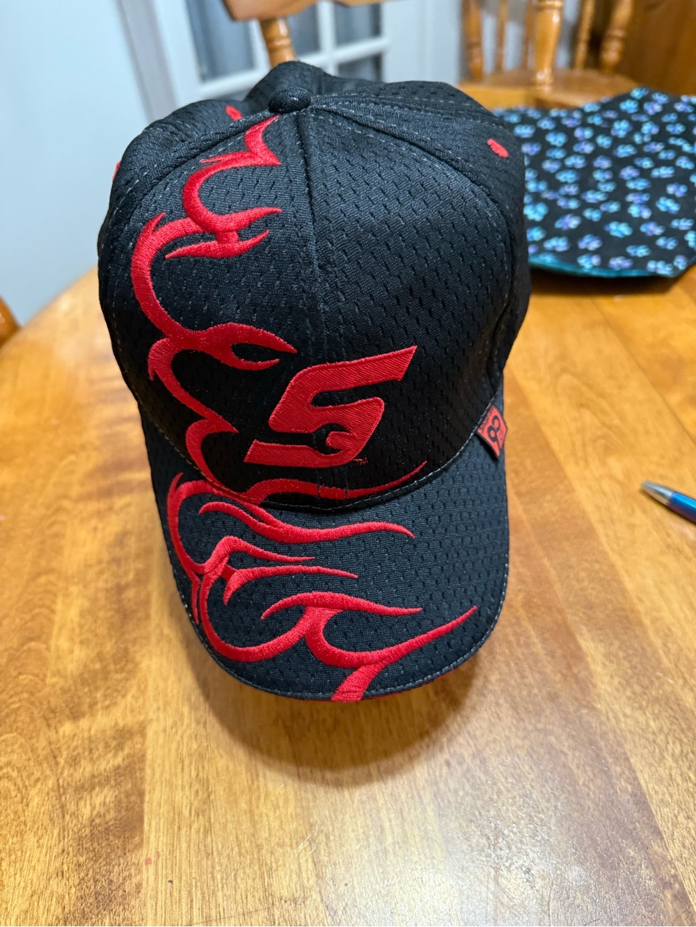 Snap On Black and Red Flame Baseball Cap - Men's Stylish Trucker Hat